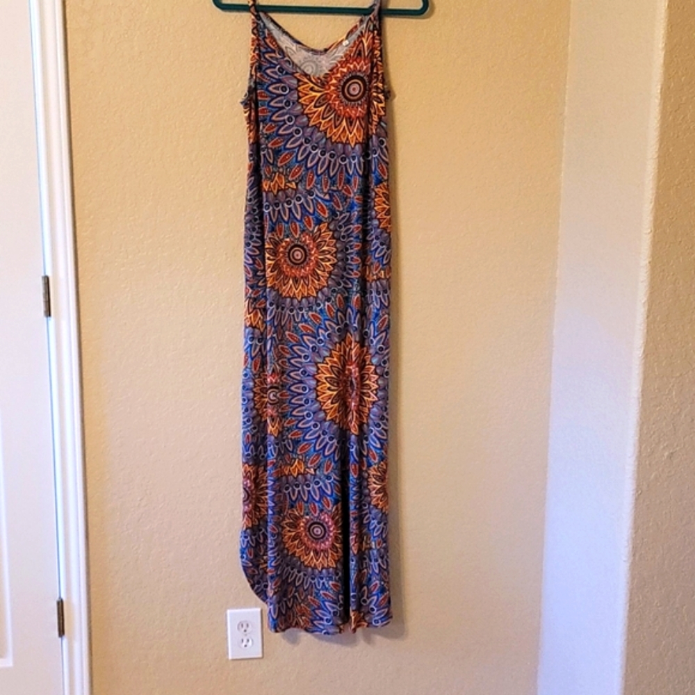 Bohemian Maxi Dress with Pockets‎